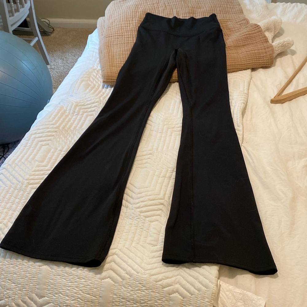 All In Motion Flare Leggings